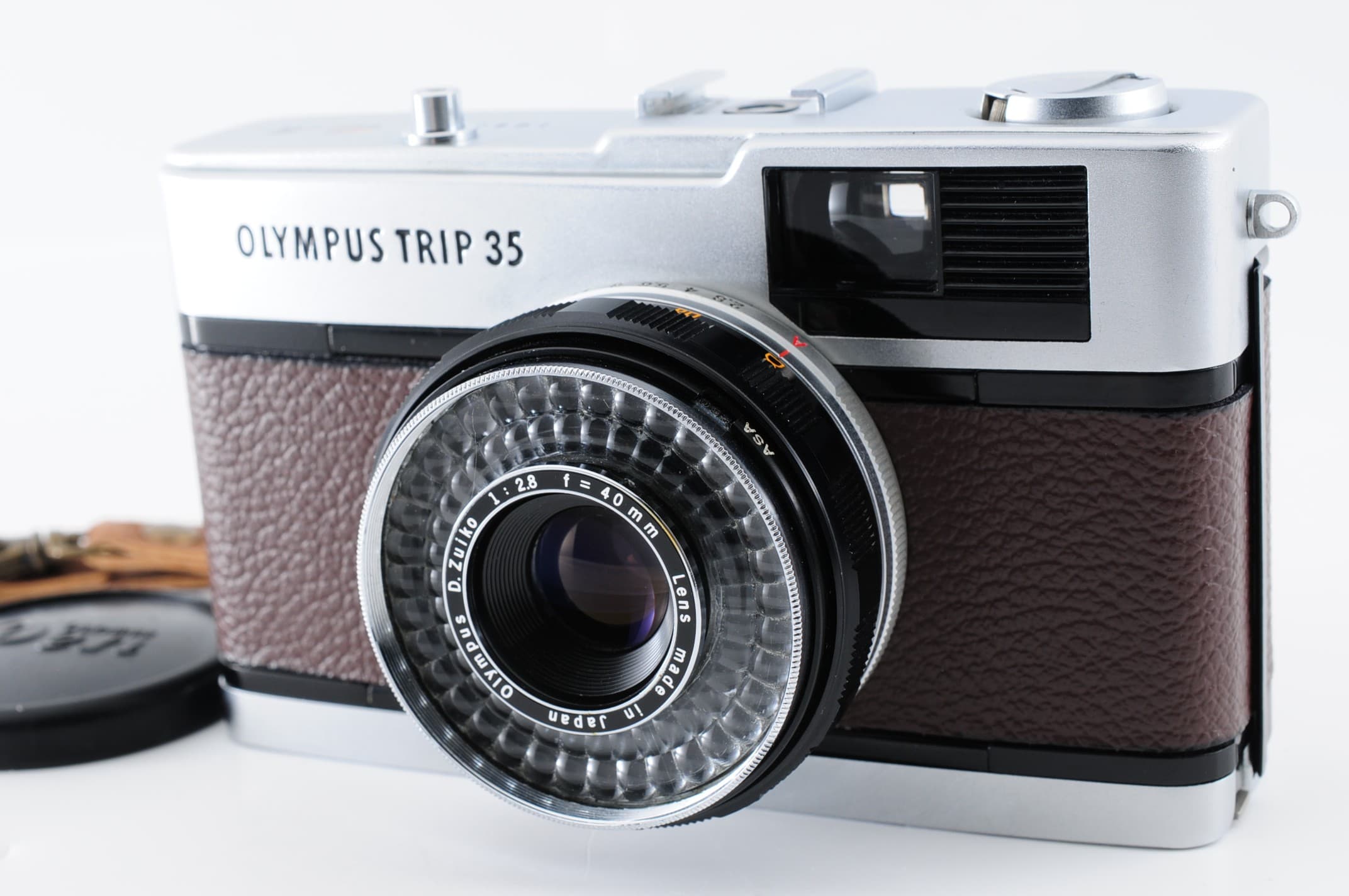 Olympus Trip35 (brown)