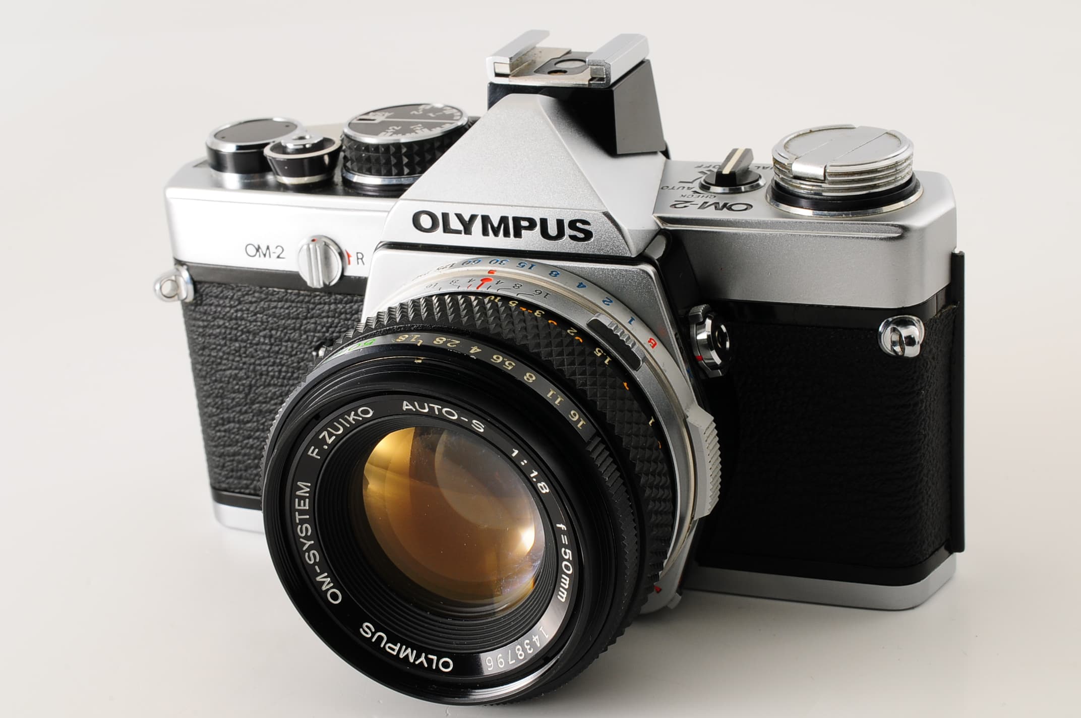 Olympus OM-2 Silver w/F.Zuiko Auto-S 50mm f/1.8 Lens