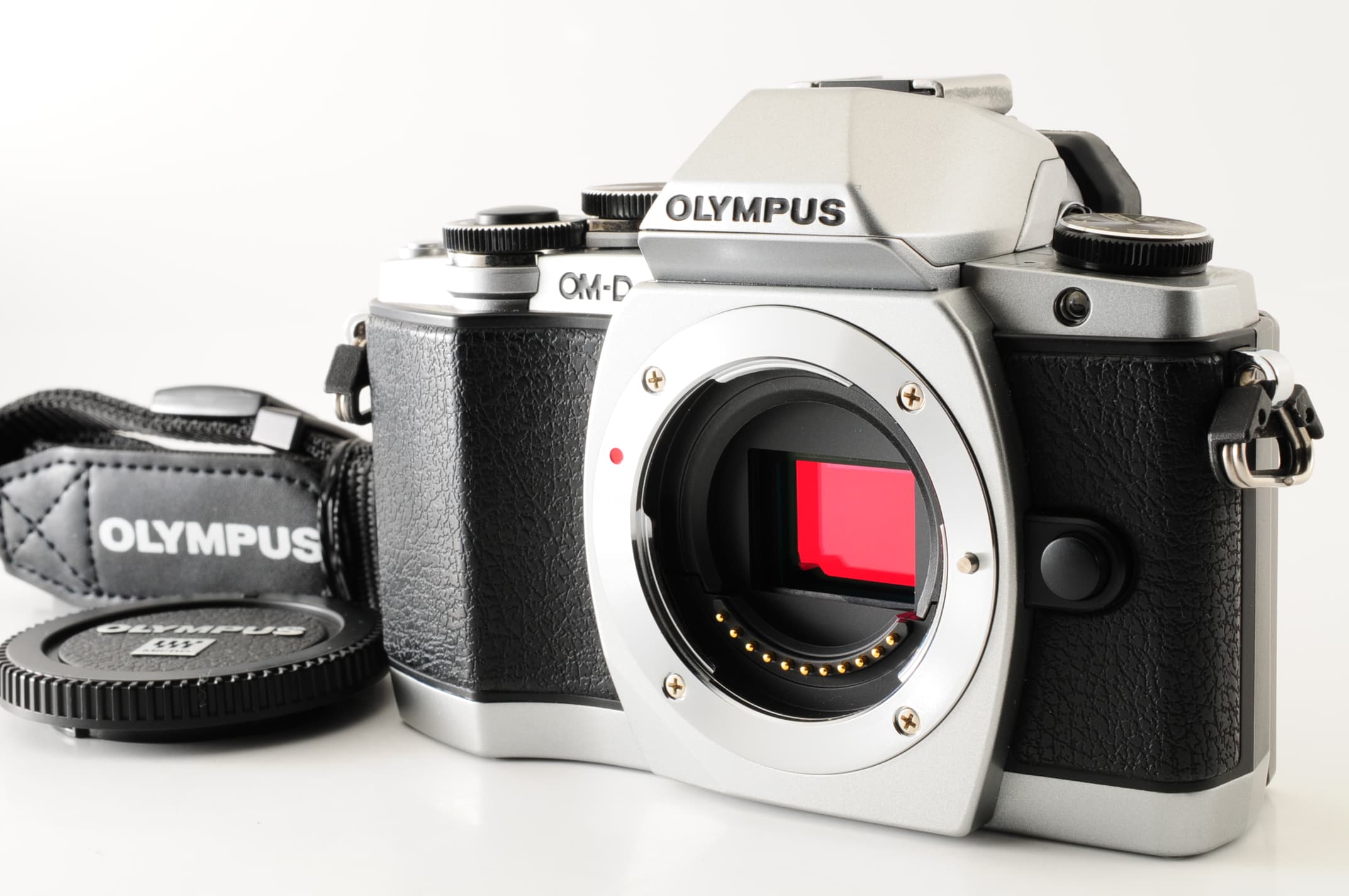 Olympus OM-D E-M10 Silver