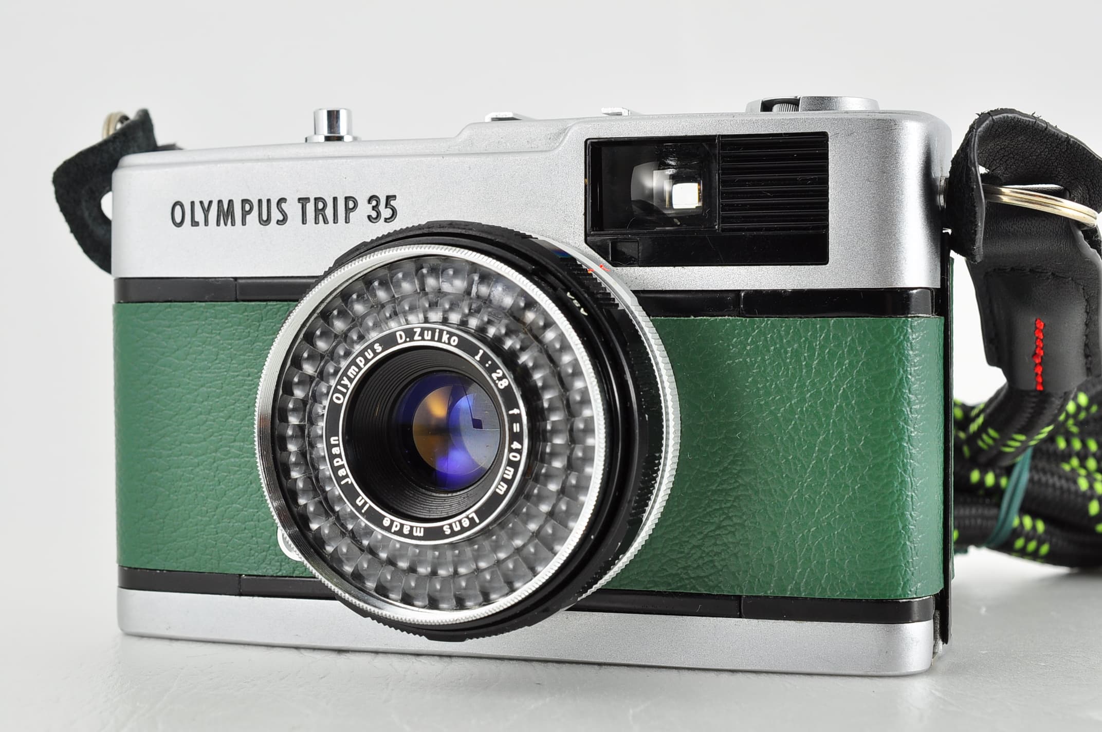 Olympus Trip 35 Film Camera Near Mint