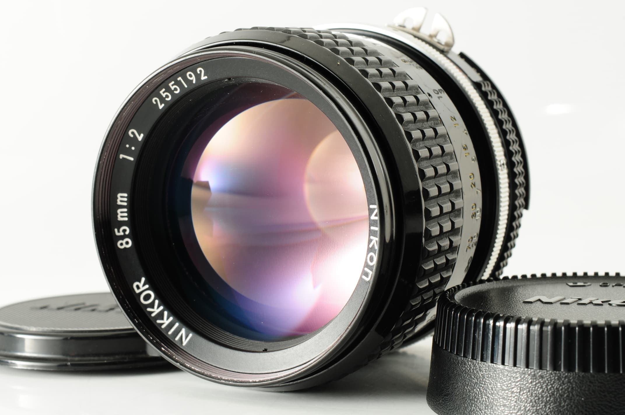 Nikon Ai NIKKOR 85mm F2