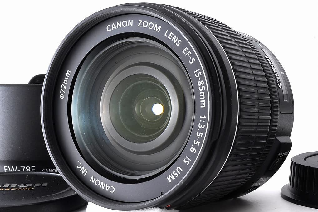 Canon EF-S 15-85mm F/3.5-5.6 IS USM APS-C