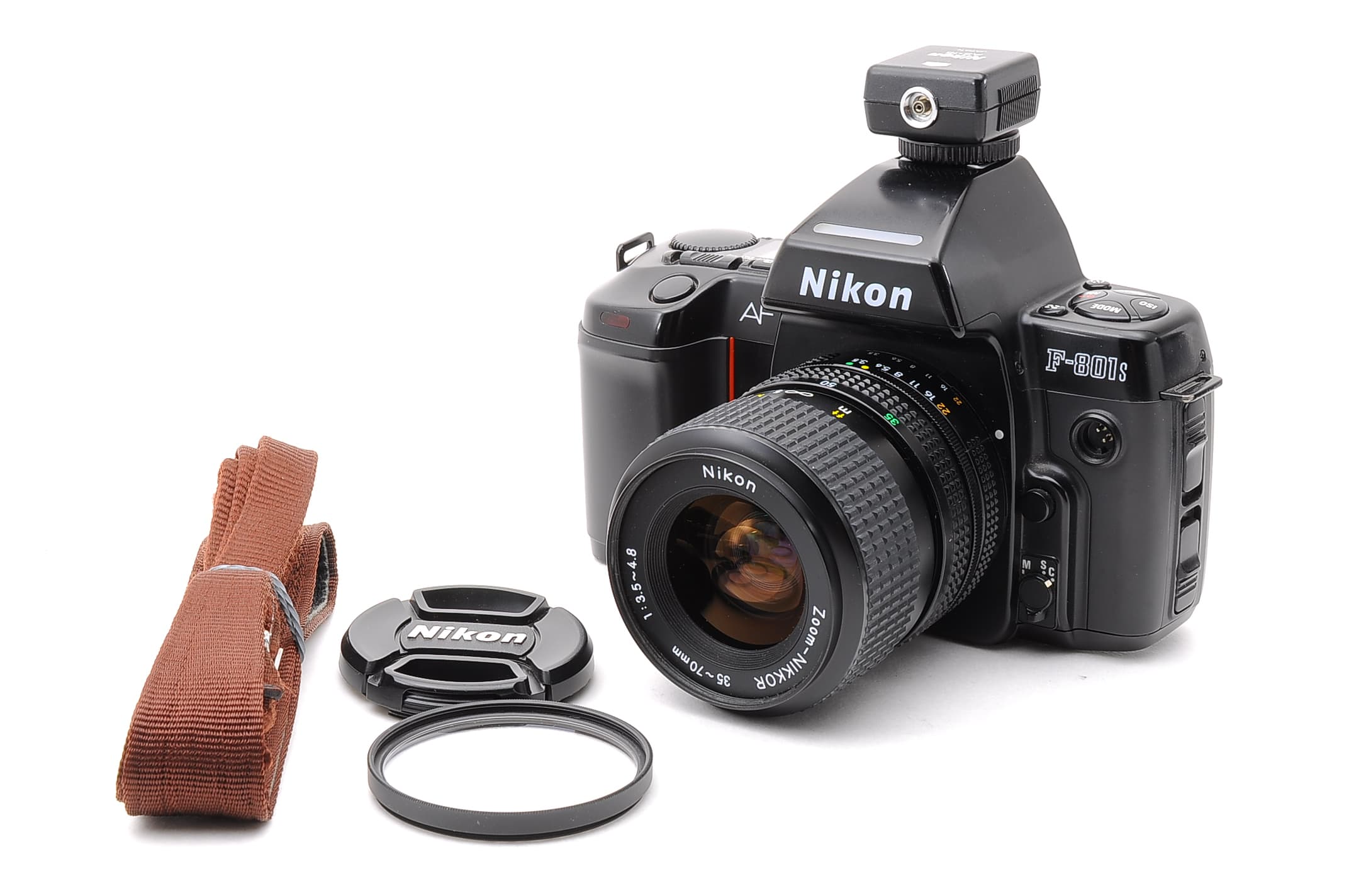 Nikon F801S w/Zoom Nikkor 35-70mm co1558
