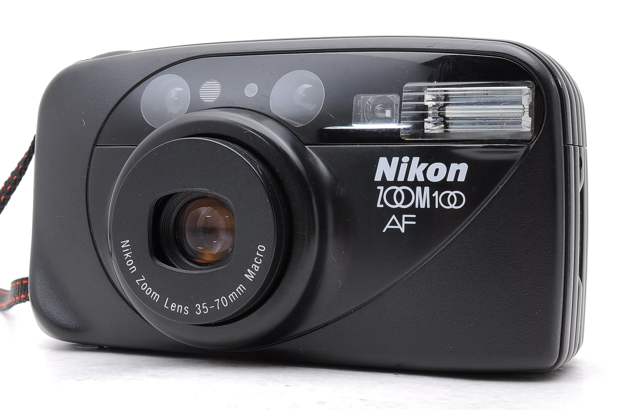 Nikon Zoom100 AF co1158