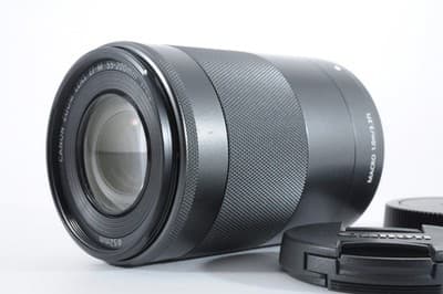 CANON EF-M 55-200mm F/4.5-6.3 Lens Near MINT w/ Front and Rear Caps stm f4.5-6.3