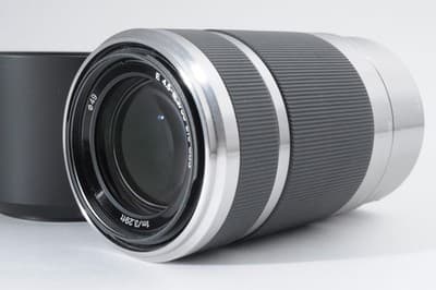 SONY E 4.5-6.3/55-210 OSS Lens Near MINT w/ Hood