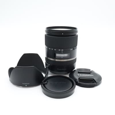 Sony 28-300mm F/3.5-6.3 Di PZD Sony A Mount Lens Near MINT From Japan.