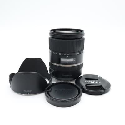 Sony 28-300mm F/3.5-6.3 Di PZD Sony A Mount Lens Near MINT From Japan.