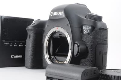 Canon EOS 6D Digitalkamera Auslösungen: 20600 Gehäuse fast neuwertig mit...