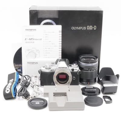 OLYMPUS OM-D E-M5 Mark II Spiegellose Kamera 14-150mm II Objektiv Kit Near...