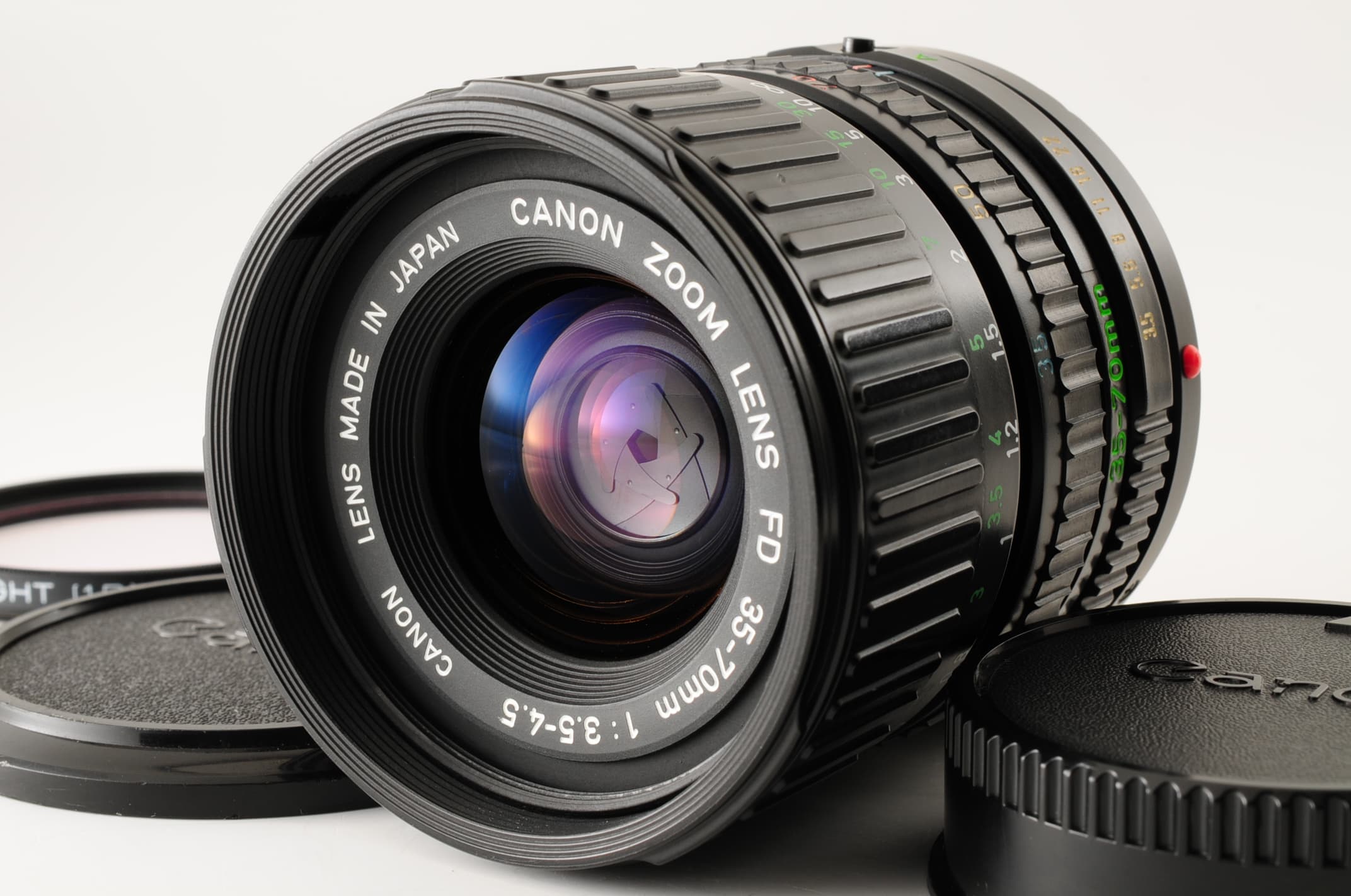 Canon FD 35-70mm F3.5-4.5
